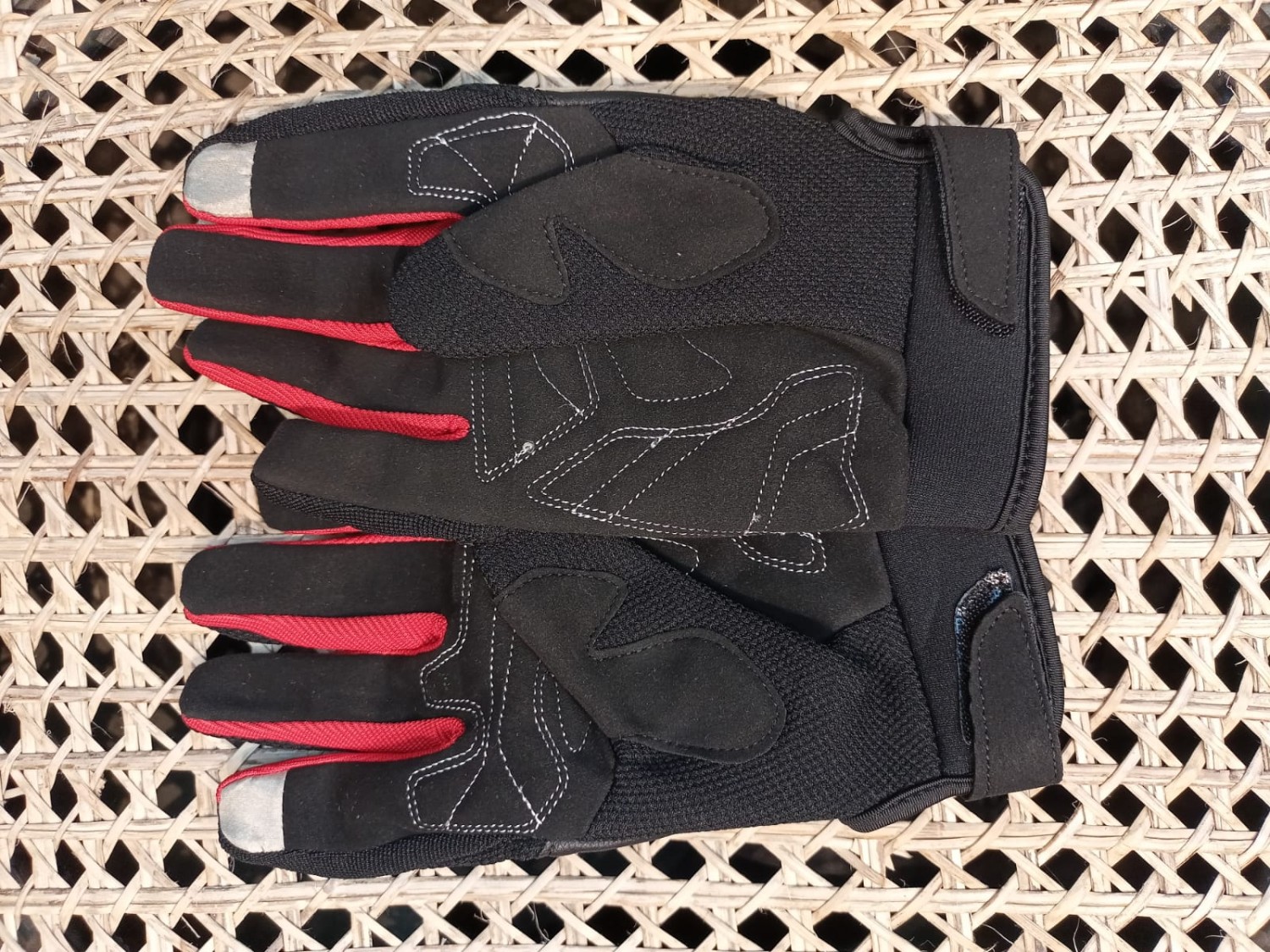 RS Spurtt Full Finger Gloves image