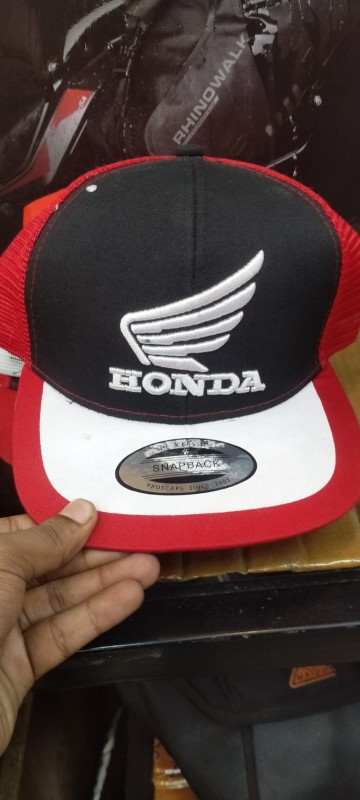 Racing cap Honda, Suzuki image