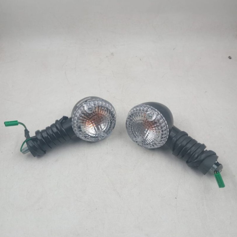 Rear Indicator Avenger 150 CC, INDICATOR REAR, PD401006 PD40100 image