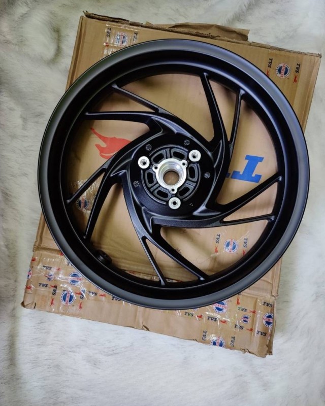 Rear Wheel Rim Apache RTR 160 4V Old Model image