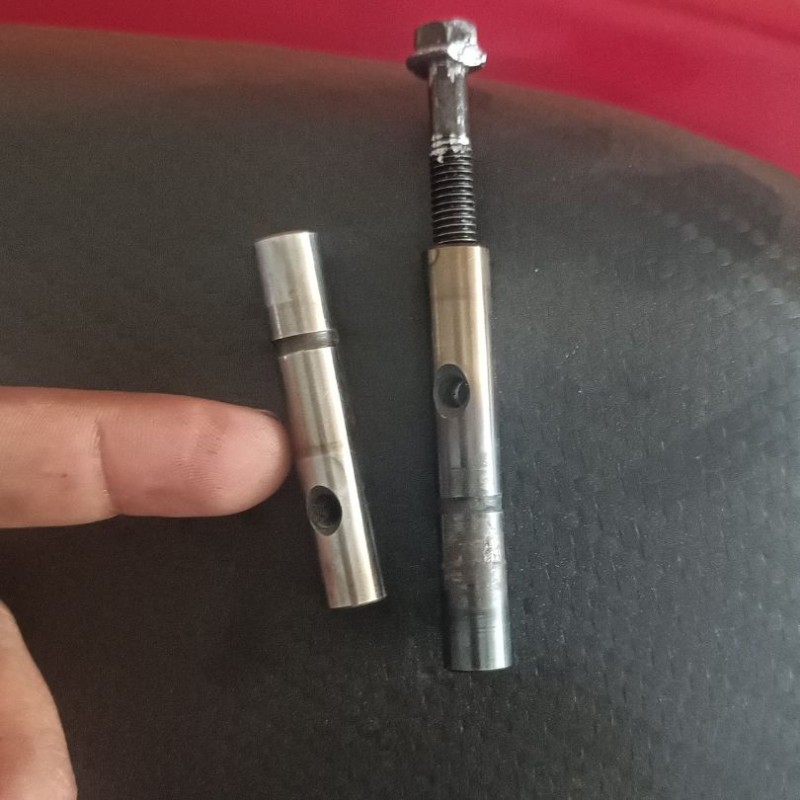 Rocker Pin Per Piece Gixxer Fi ABS Naked 150 image