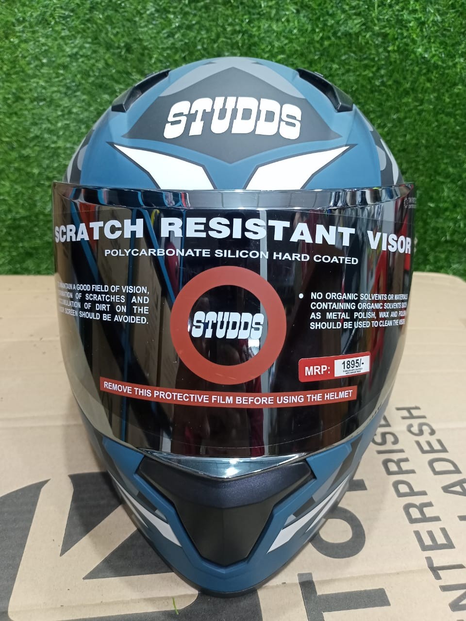 STUDDS Thunder Full Face Helmet image