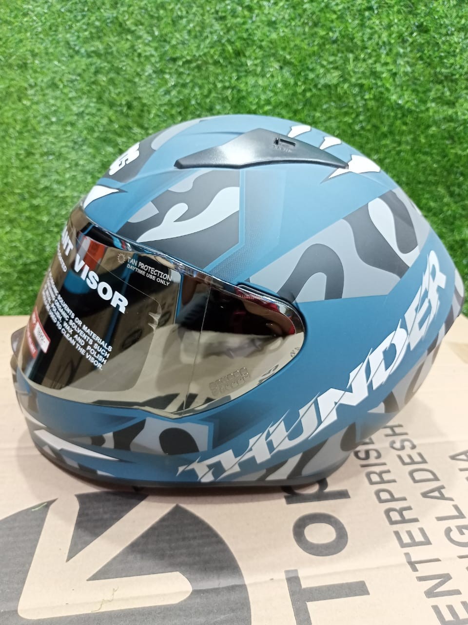 STUDDS Thunder Full Face Helmet image