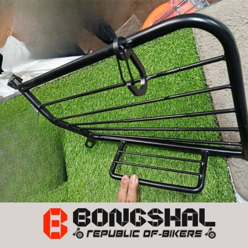 Saree Guard Footrest with Bazar Hook Hero Xtreme 160 4V image
