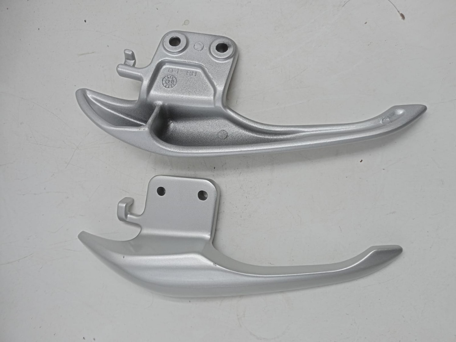 Stock Grab Rail (Shing) Gixxer SF Fi ABS image