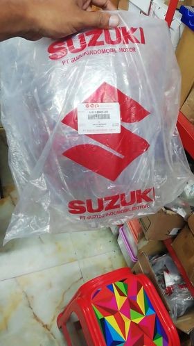 Stock Visor Windshield for Gsxr 150 image