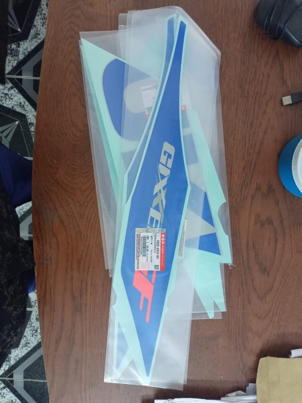 Suzuki Gixxer Sf Special edition Silver Blue Full Set Body Sticker Original image