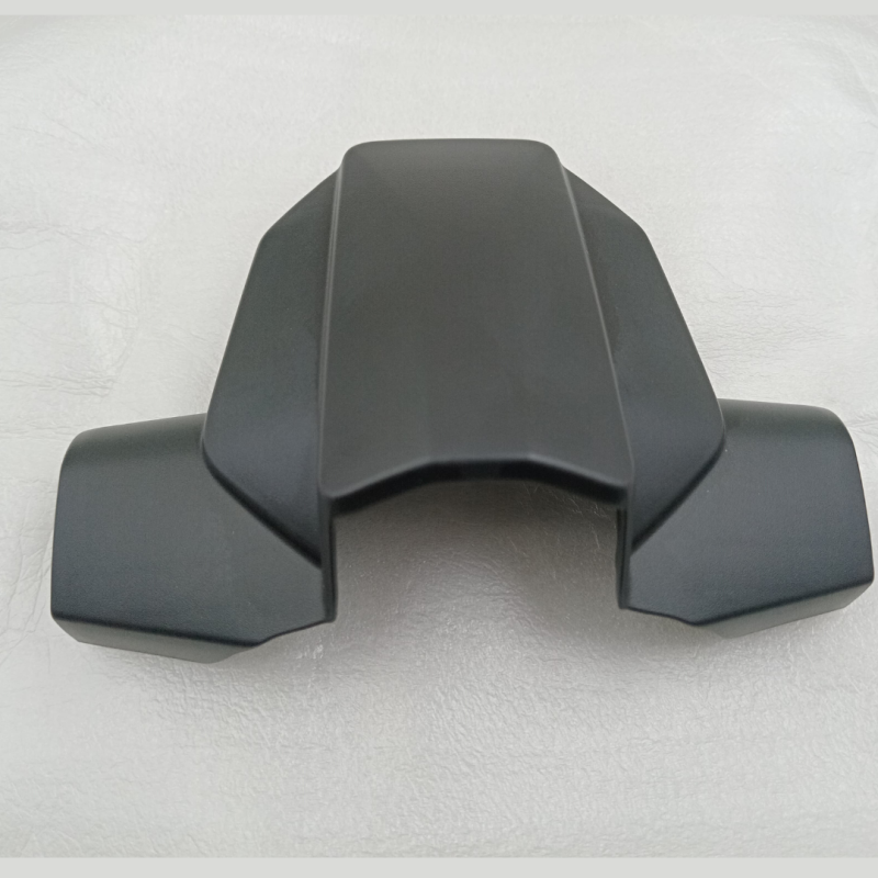 Tail Plastic Indicators Middle Part Honda CB 150R Exmotion, COVER License LIG 80141-K94-T00 image