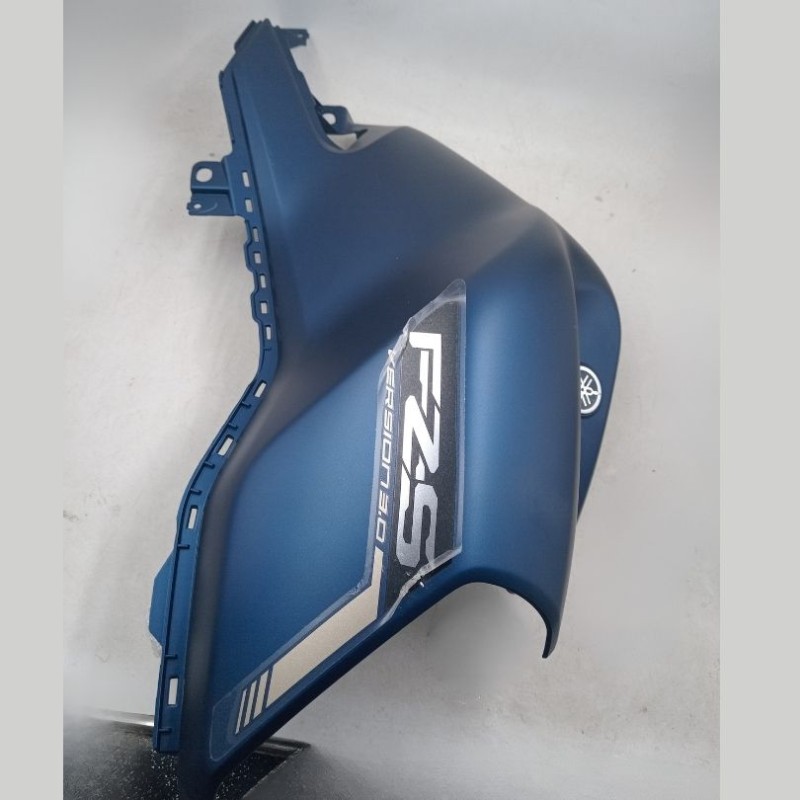 Tank Cover 3 Part FZS V3, TANK SIDE COVER 1 MDPBM1 B4G-XF412-20-P4, COVER TOP B4G-XF17D-00 image