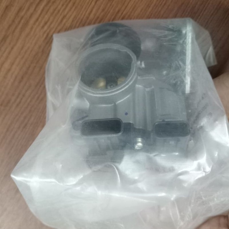 Throttle Body Gixxer SF Fi ABS, BODY ASSY, THROTTLE 13400-42K00-000 image