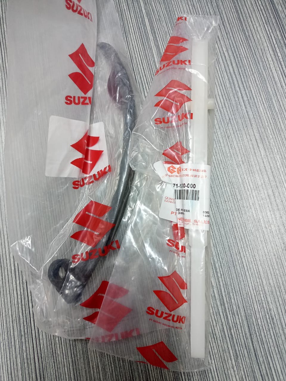 Timing Chain Guide Suzuki Gsxr 150 Tensioner, CAM Chain 12811-12K00-000 Gudder image