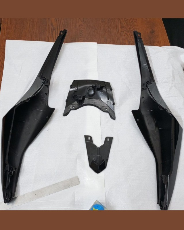 4 Part Back Panel R15 V2 image