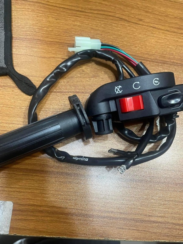 Universal single cable quick throttle with integrated chapa image
