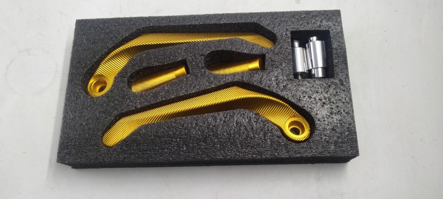 Universal single color lever guard for all motorcycle image