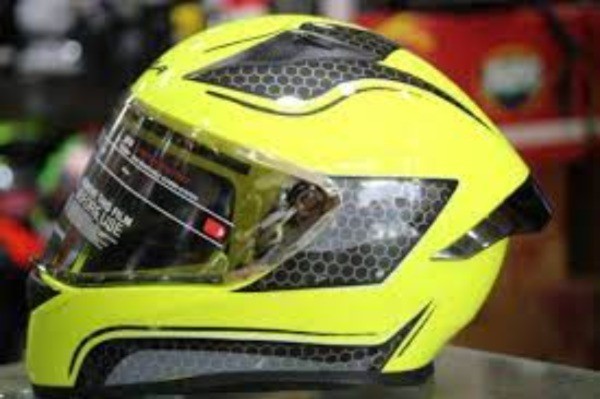 VEGA BOLT HYPER NEON YELLOW BLACK HELMET image