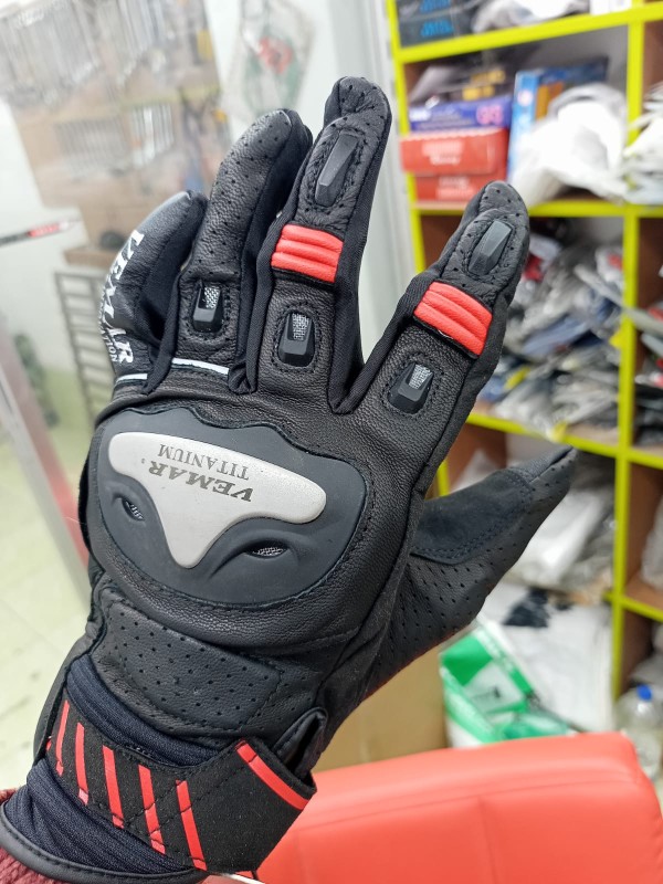 Vemar Titanium Real Leather Motorcycle Gloves image