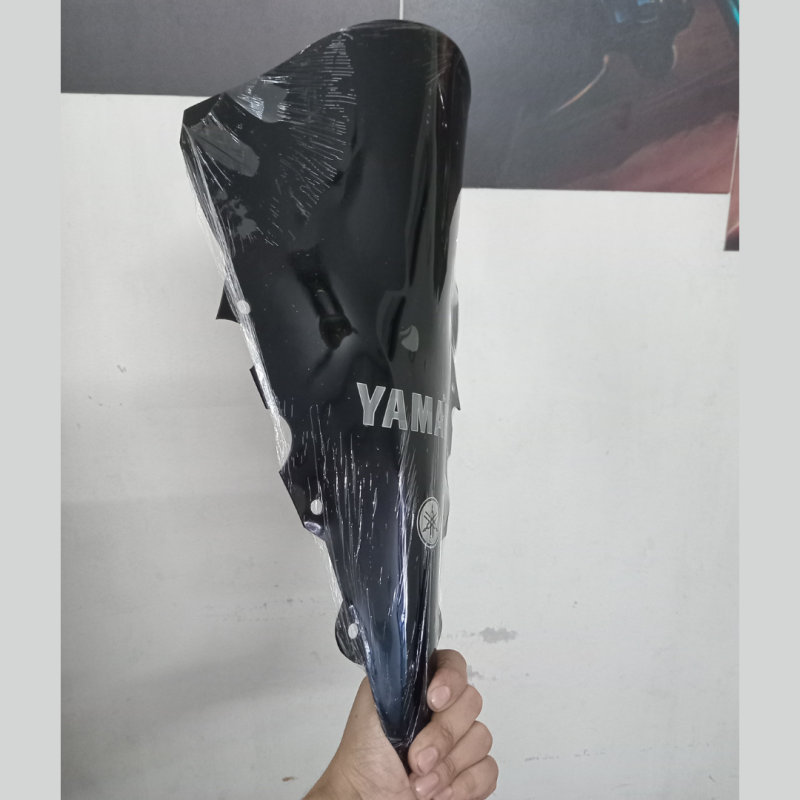 Visor Glass Windshield R15 V2 image