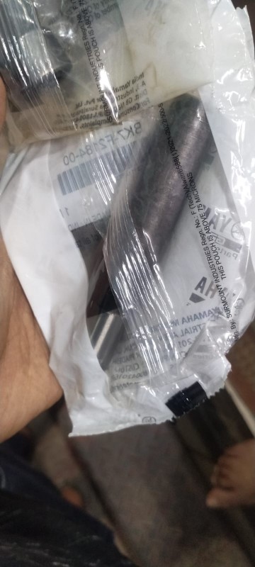 R15 M / R15 v4 Back Chasis Bush image