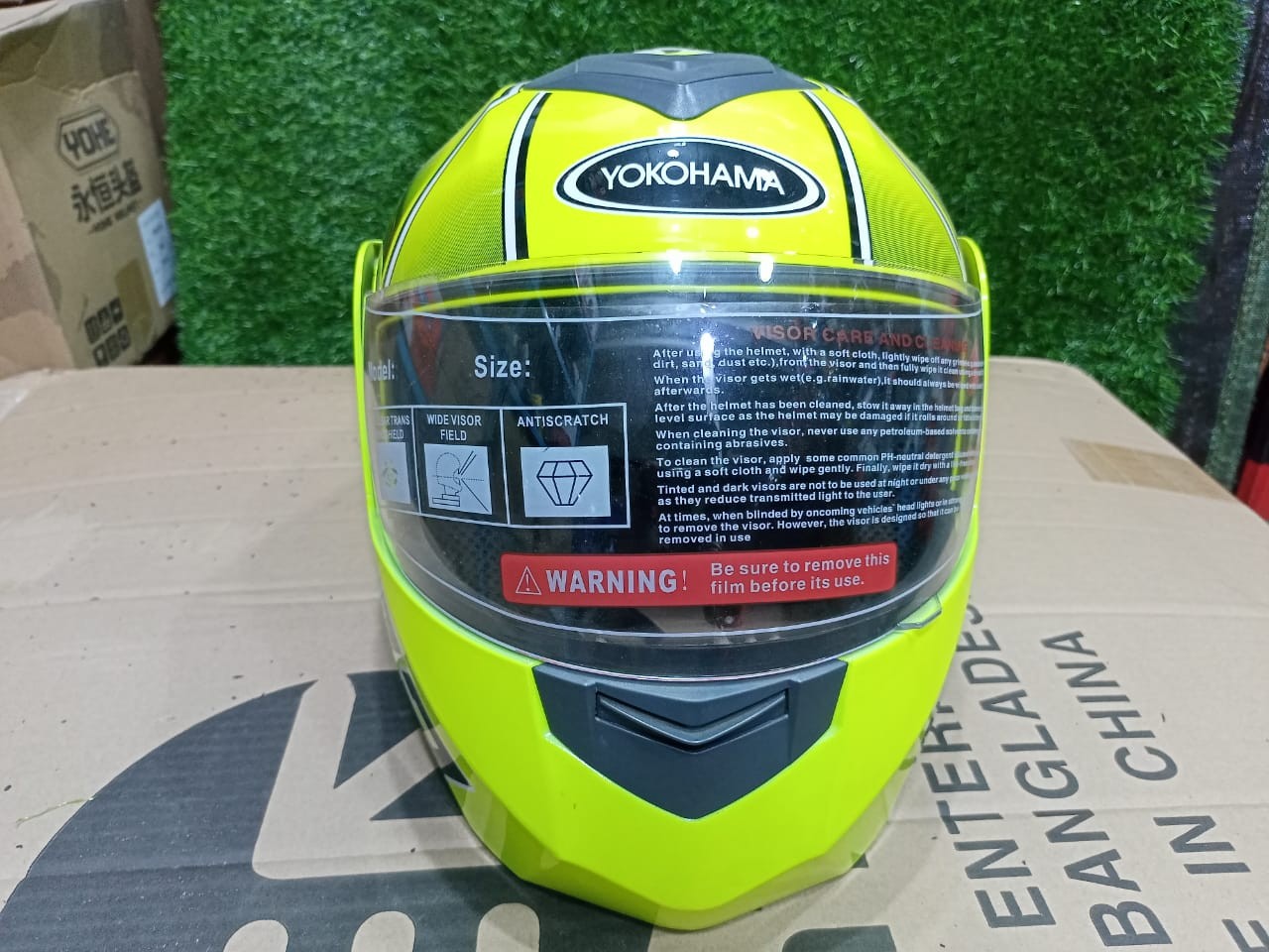 YOKOHAMA Full Face Helmet image
