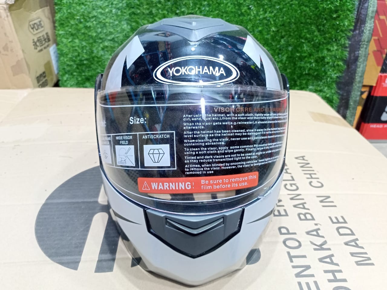 YOKOHAMA Full Face Helmet image