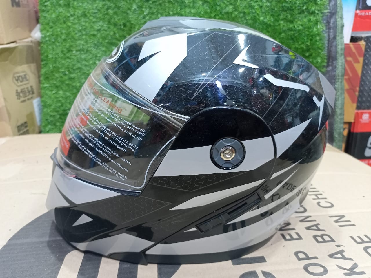 YOKOHAMA Full Face Helmet image