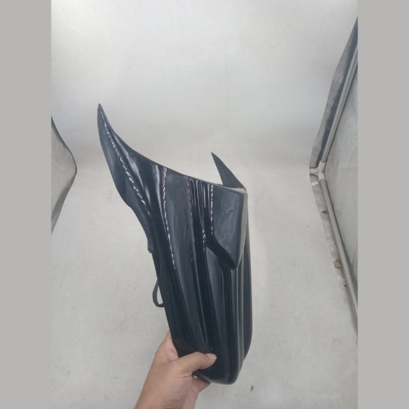 Yamaha MT 15 Seat cowl image