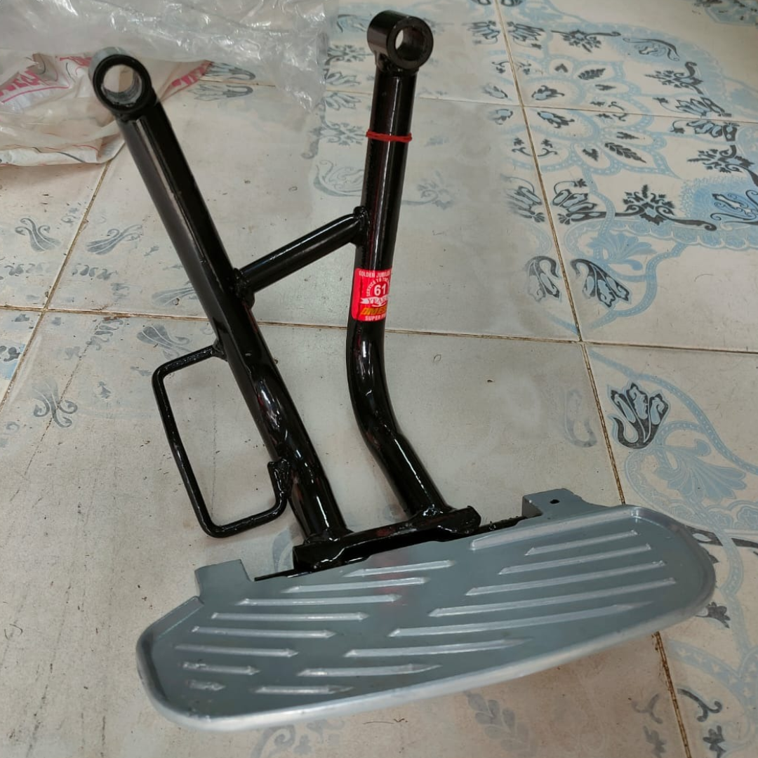 Yamaha Ray ZR Street Rally 113cc Ladies Footrest image