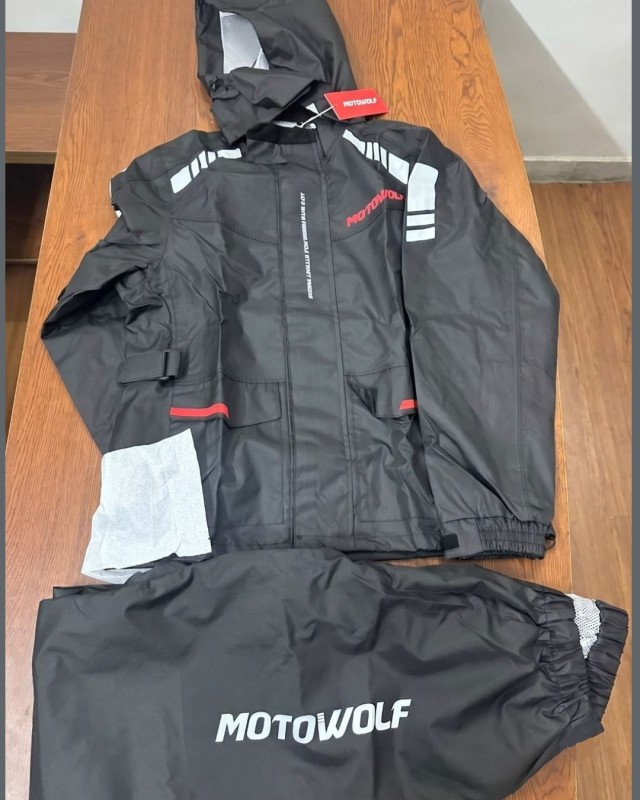 MOTOWOLF Waterproof Raincoat RC1 image