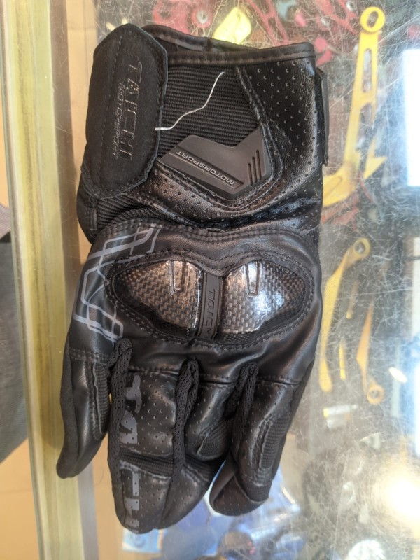 RS Taichi Armed Mesh Glove image