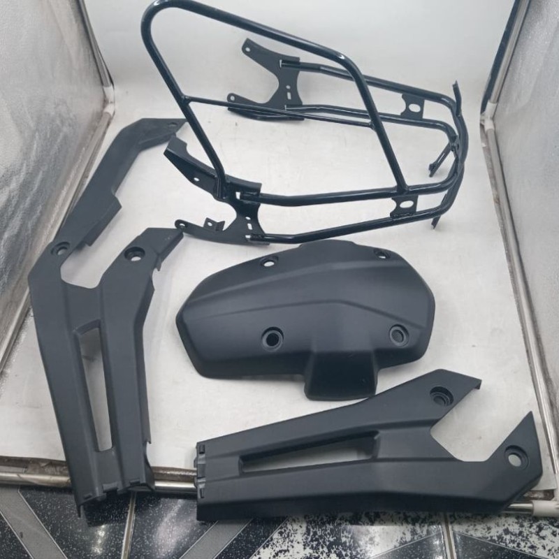 Stock Tire / Tyre Guard With Clamp FZS V3 Deluxe image