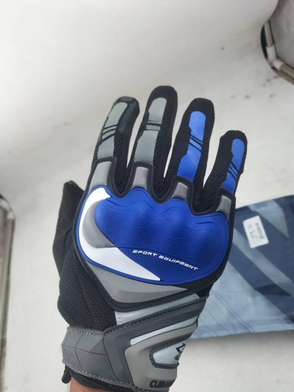 cuirassier Hand gloves for comfortable Driving Available size: L ,XL image
