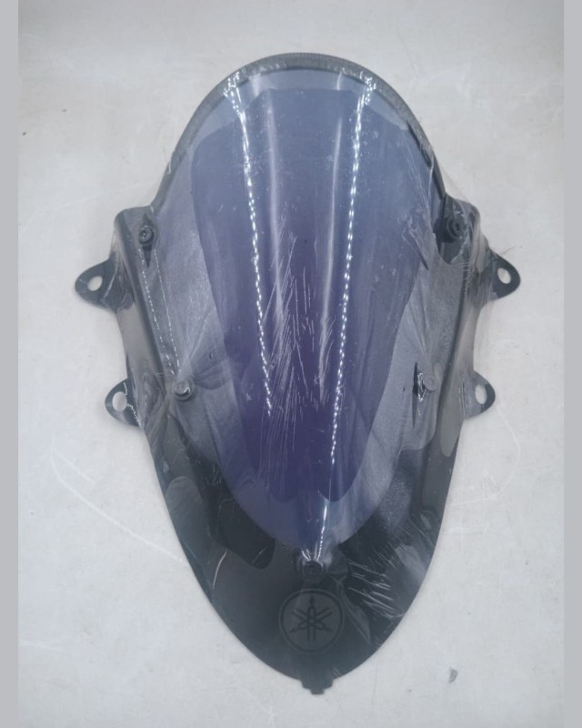 R15 V3 Twin core corsa Windshield / Visor image