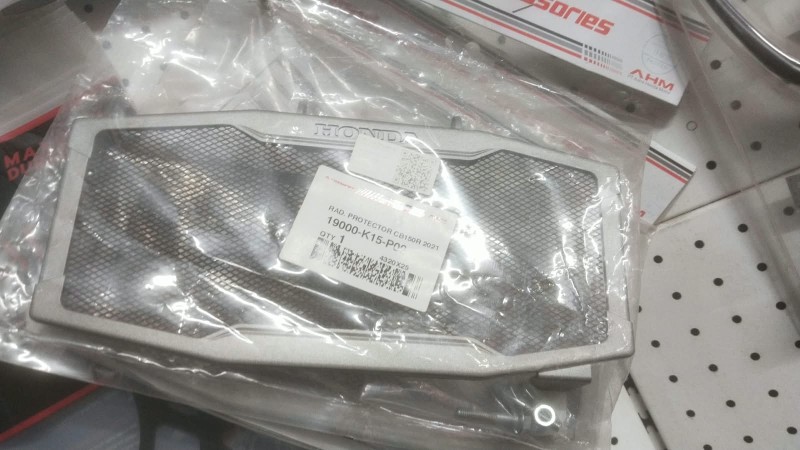 CBR150 Premium Radiator Guard image
