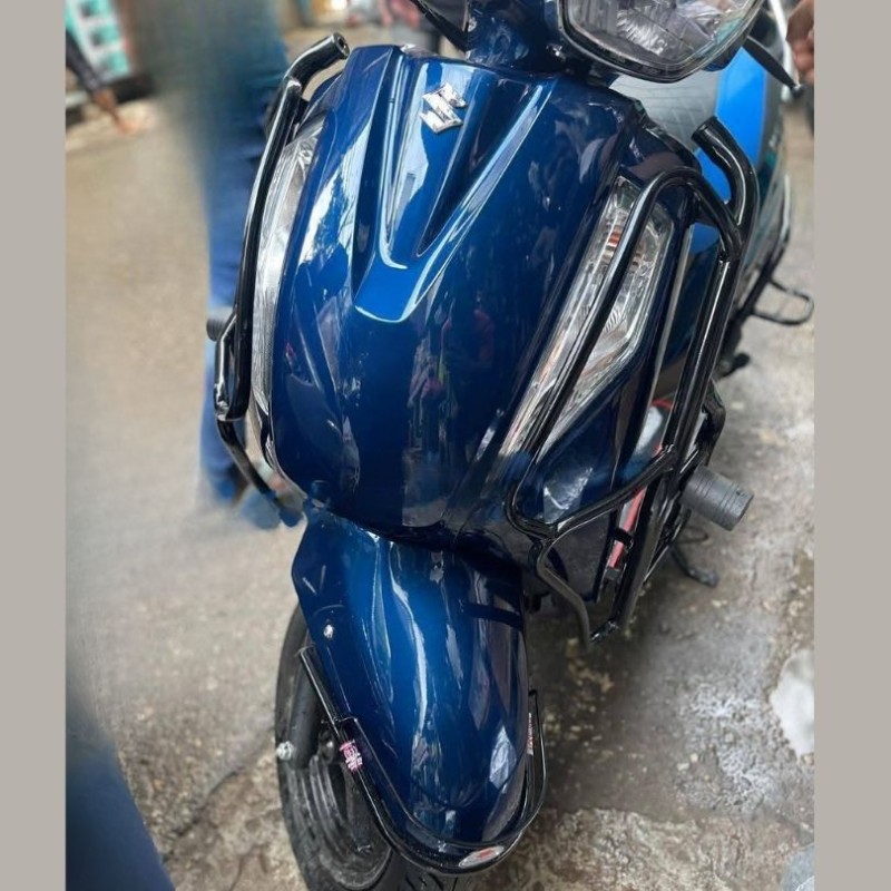 Crash Guard / Bumper (Model 3 Heavy) Suzuki Access 125 image
