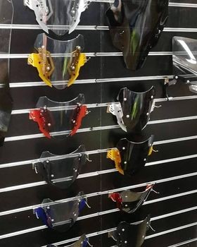 MT 15 Stylish short visor with Colorful Clamp / Clum image