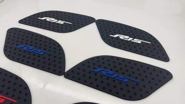 R15 V3/V4 premium Side tank pad image
