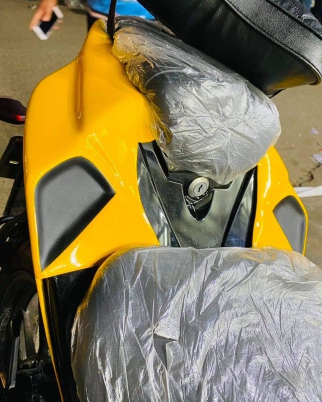 GSX-R/ GSX-S Grab Rail image