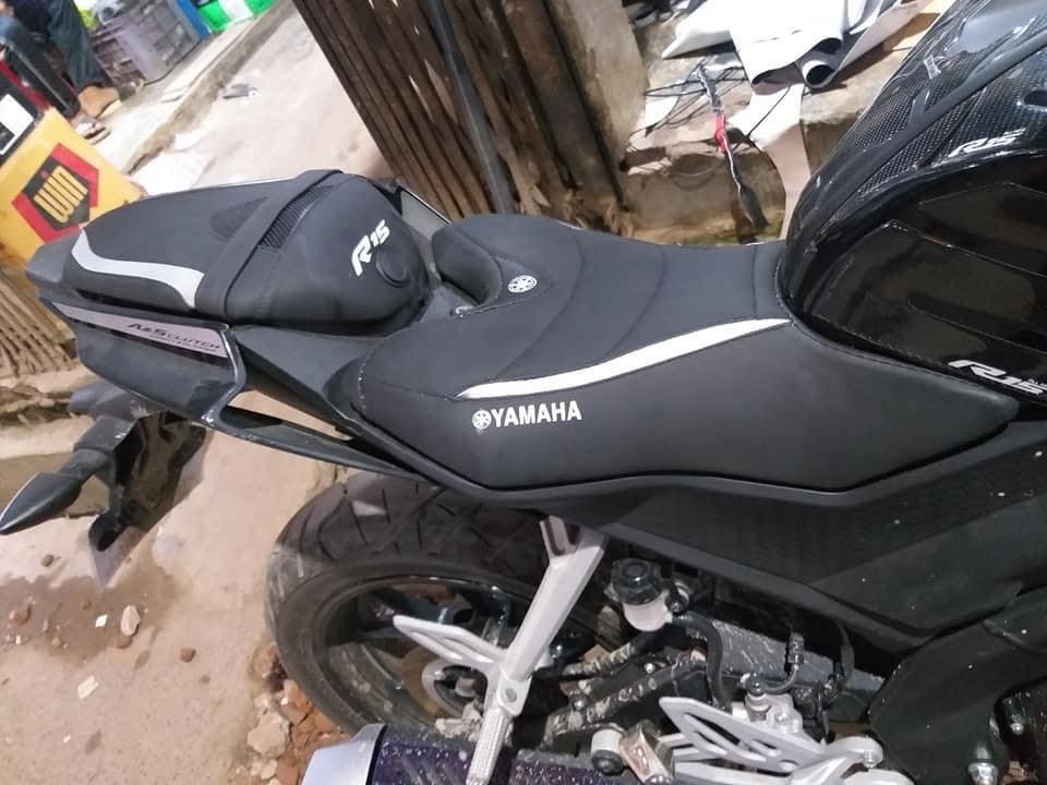 Customize Seat Cover For R15 V3 / MT-15 / R15 V4 / R15M image