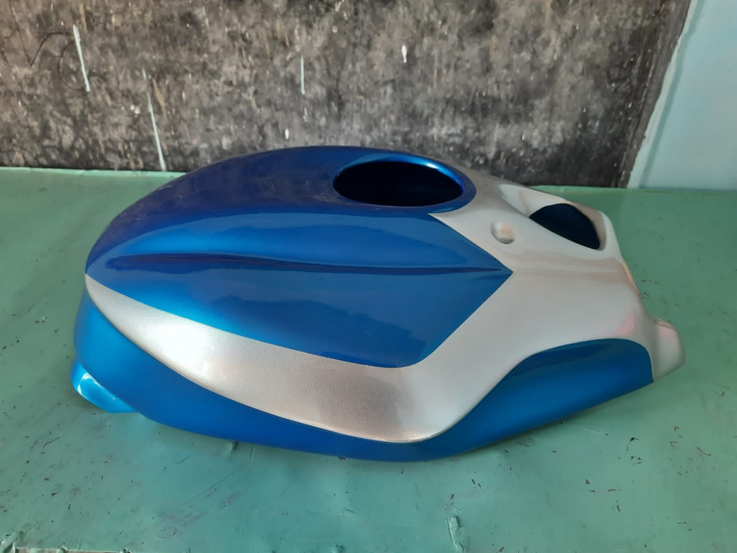 Gsx-R Customized Tank Cover image