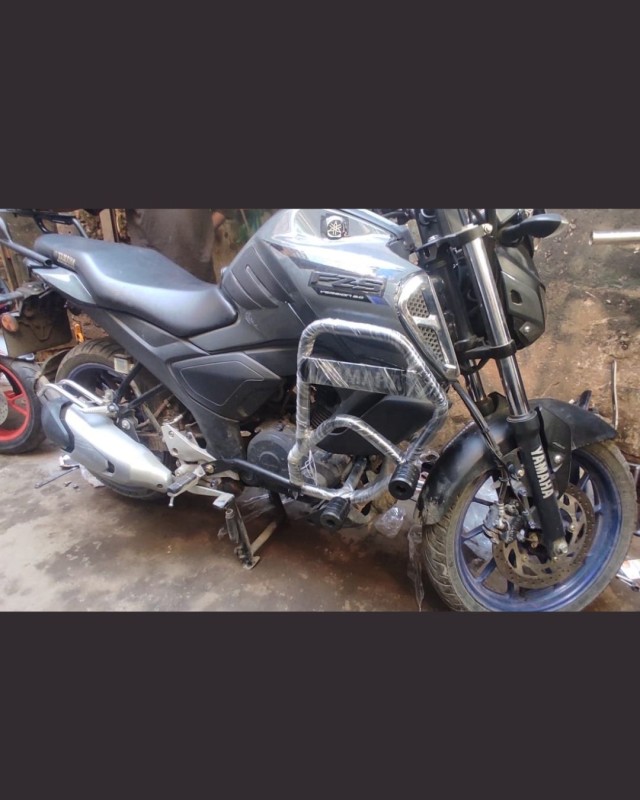 Crash Guard / Bumper For FZS V3 / V4 image