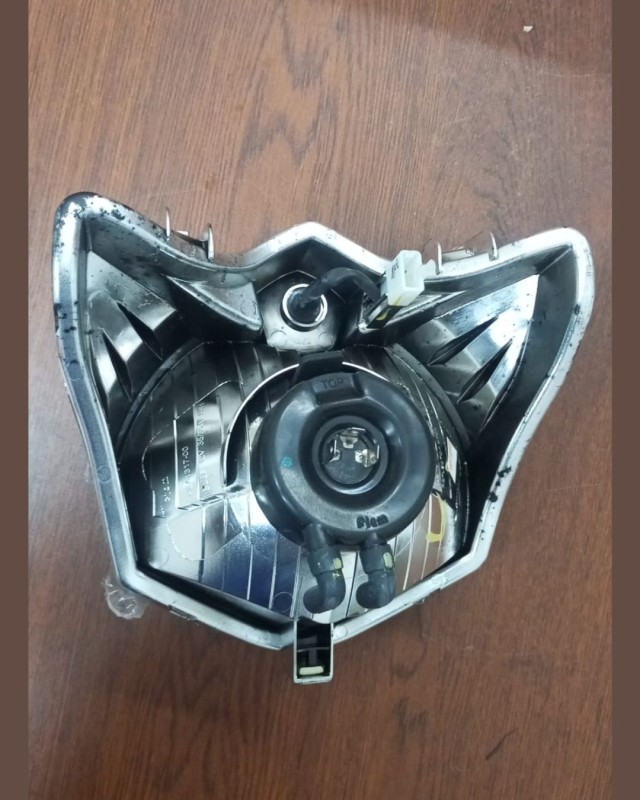 Headlight Yamaha Saluto 125, HEADLIGHT UNIT ASSY, 2LP-H4310-00 image