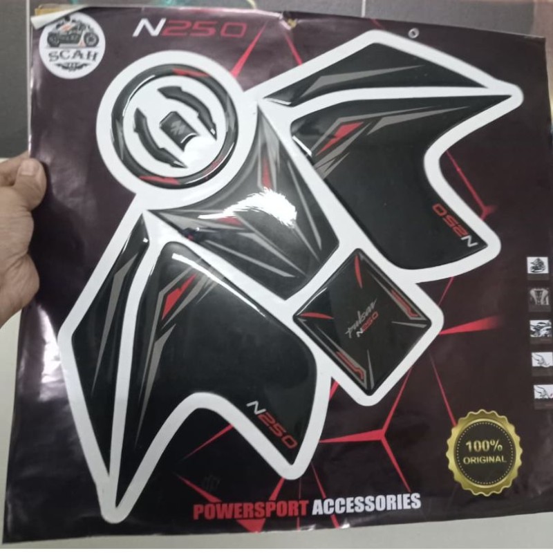 Premium Tank Pad Pulsar N160 / N250 image