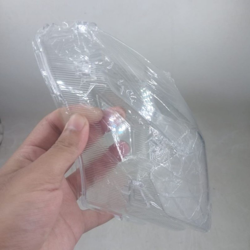 Apache 4v Xconnect Headlight Glass image