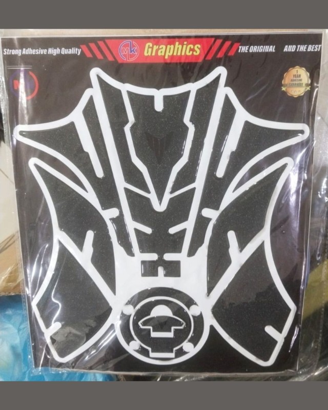 Black Color Tank Pad MT 15