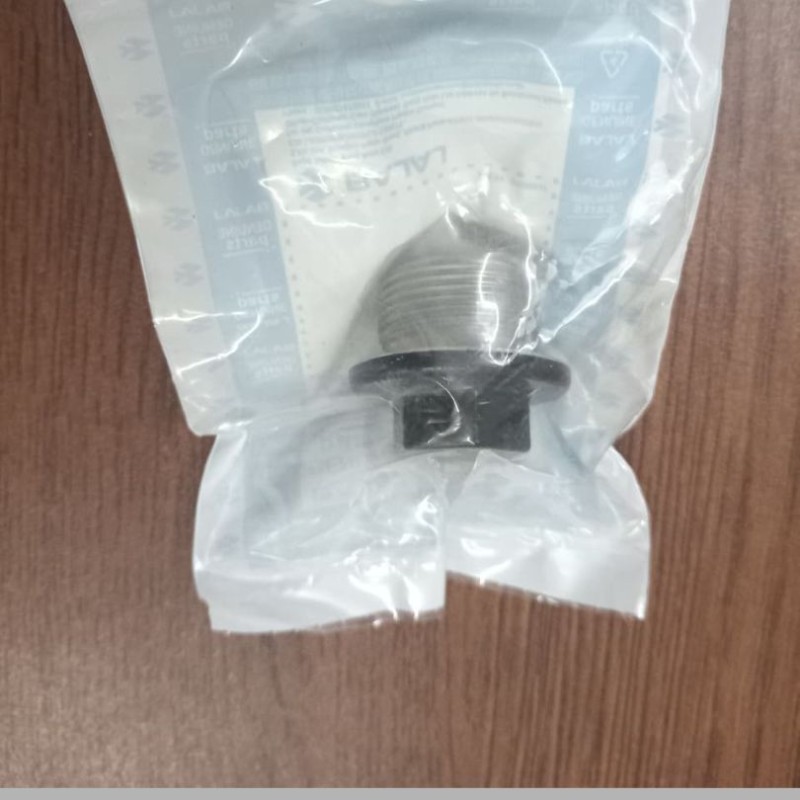 Drain Nut Pulsar N160 1 piece, CAP STRAINER, JA541021