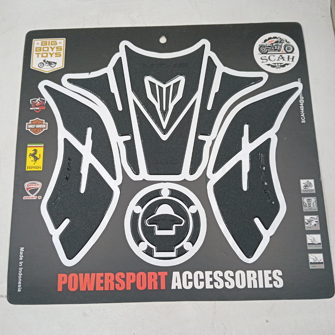 MT-15 Carbon Black Tank Pad Sticker