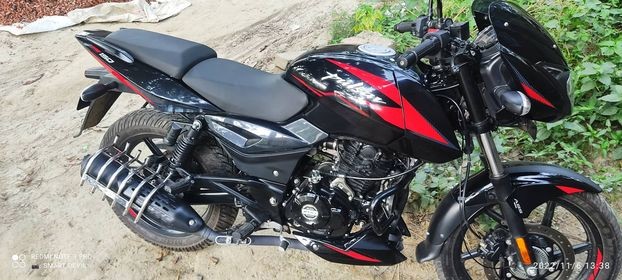 pulsar 150 side panel lock