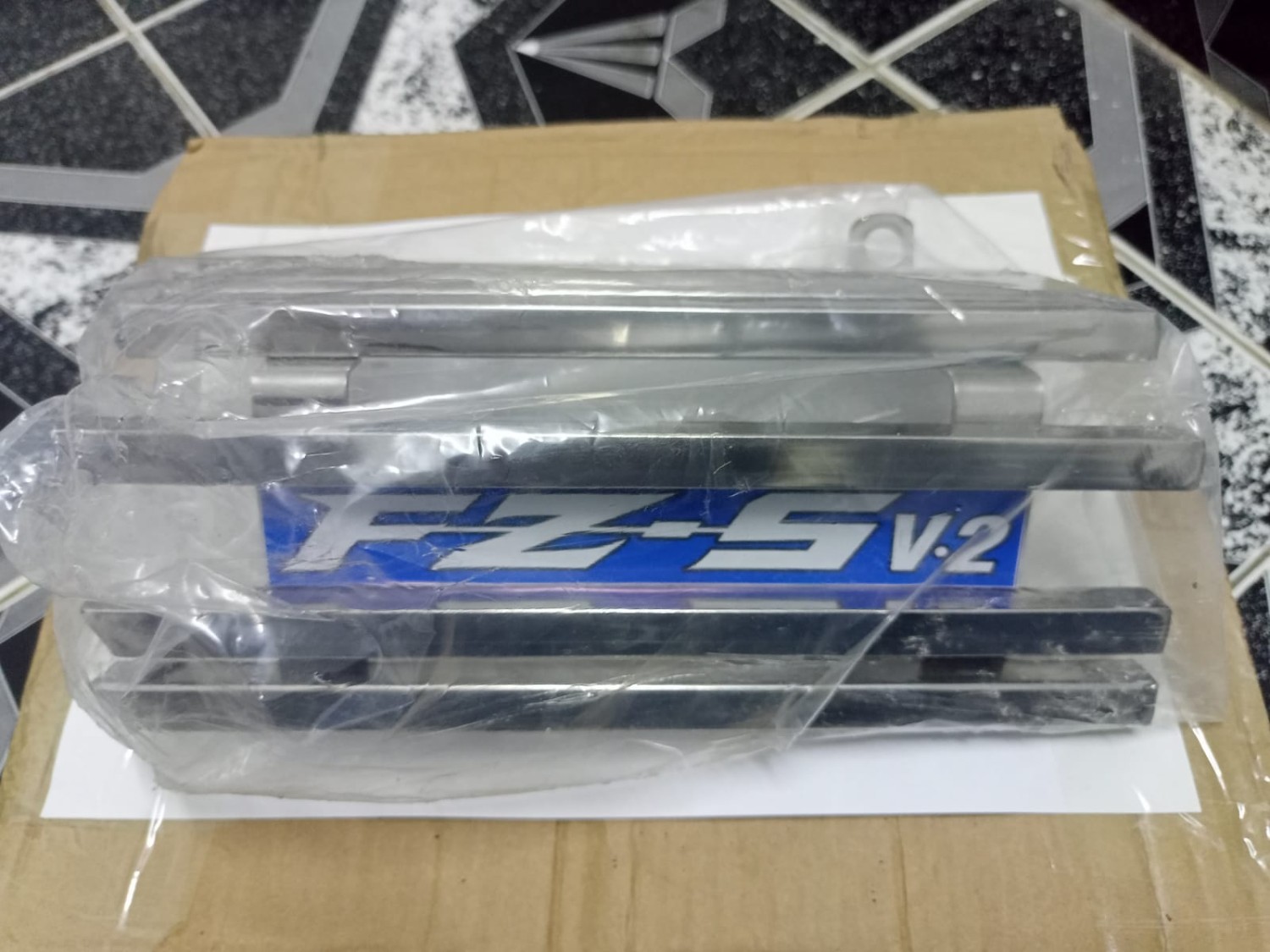 Yamaha fz silencer discount cover