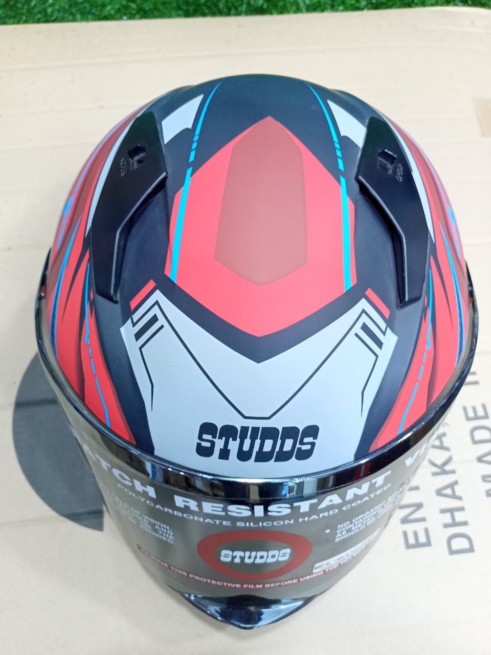 STUDDS Thunder Full Face Helmet