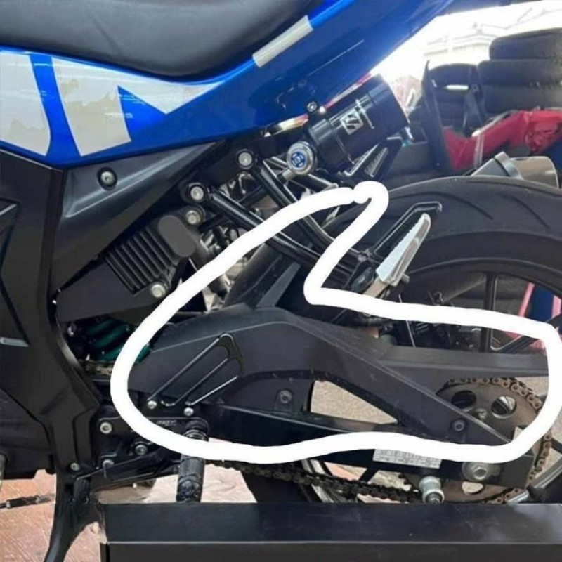 Stock Swing Arm Cover GSXR 150, CASE, CHAIN 61311-23K00-000